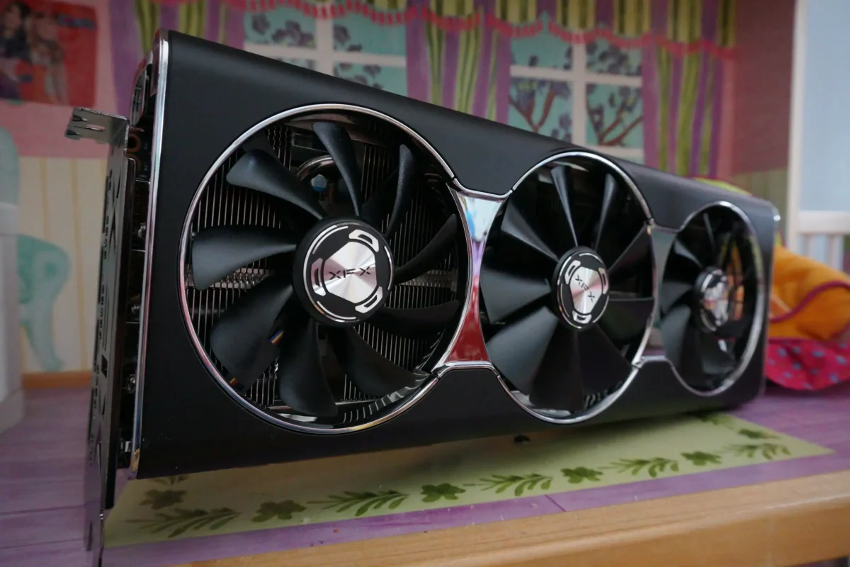 rx 5700xt xfx thicc iii
